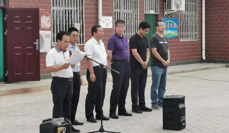 寧夏回族自治區(qū)吳忠市同心縣農(nóng)業(yè)局展會，愛麗潔農(nóng)村廁所改造產(chǎn)品備受歡迎！